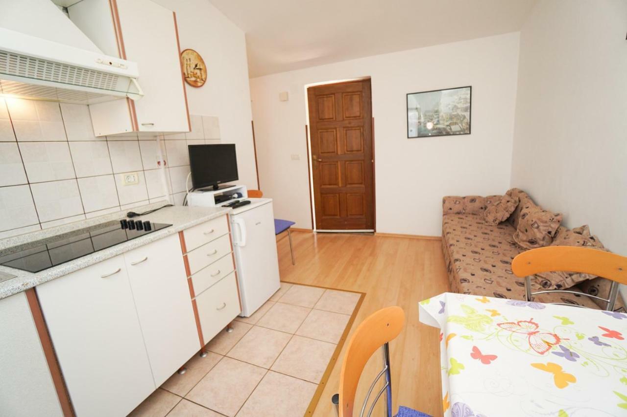 Apartment Sandra Umag Buitenkant foto