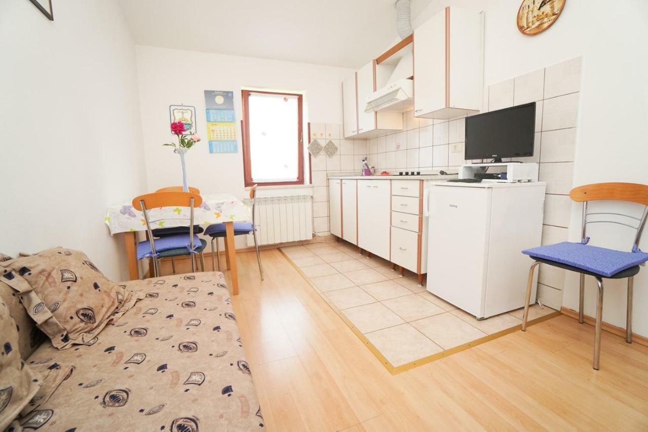 Apartment Sandra Umag Buitenkant foto