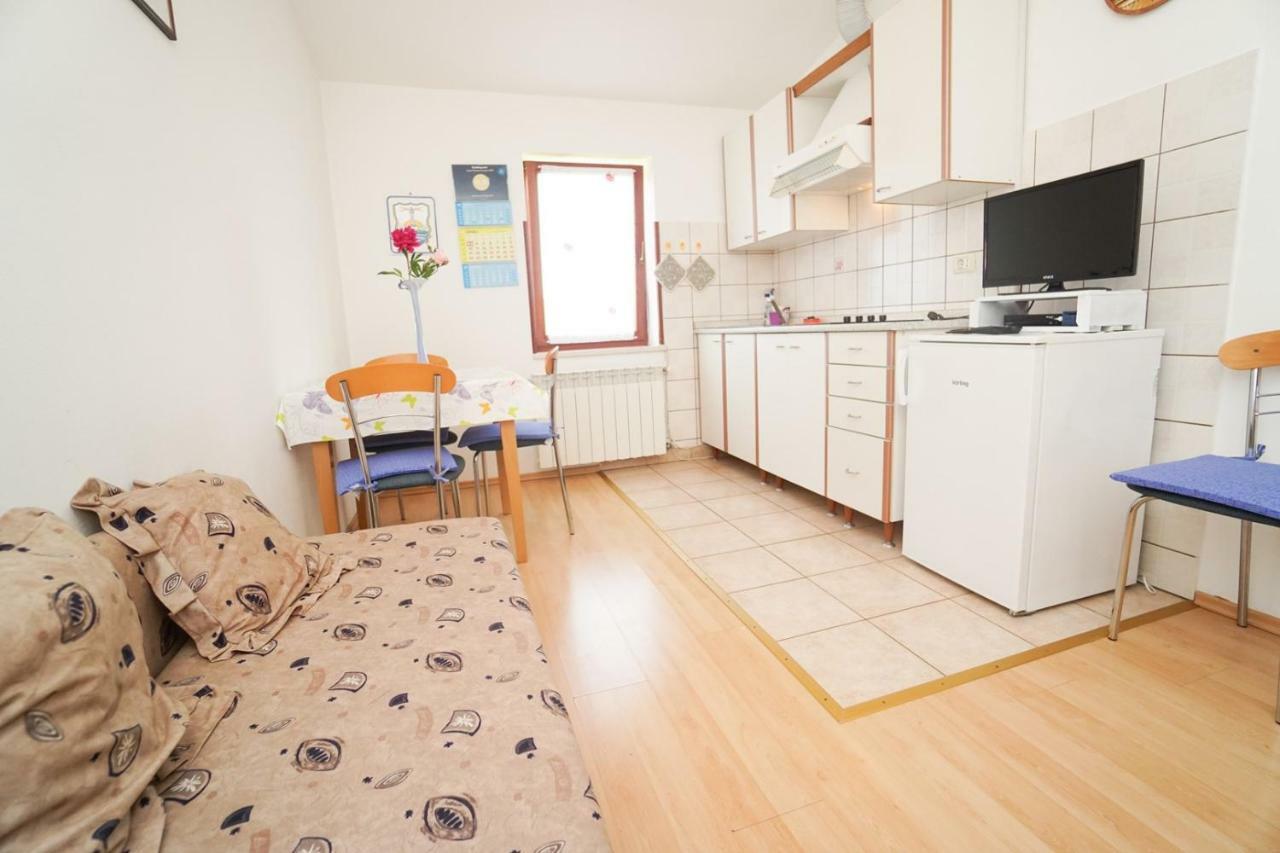 Apartment Sandra Umag Buitenkant foto